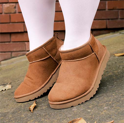 UGG Teen Brown Classic Mini II Suede Leather Boots