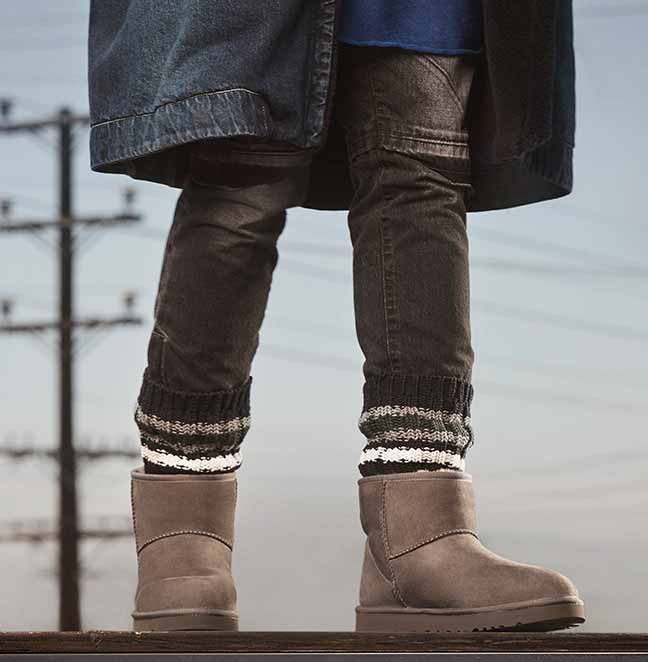 sacai ugg