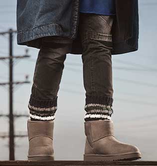 sacai ugg boots