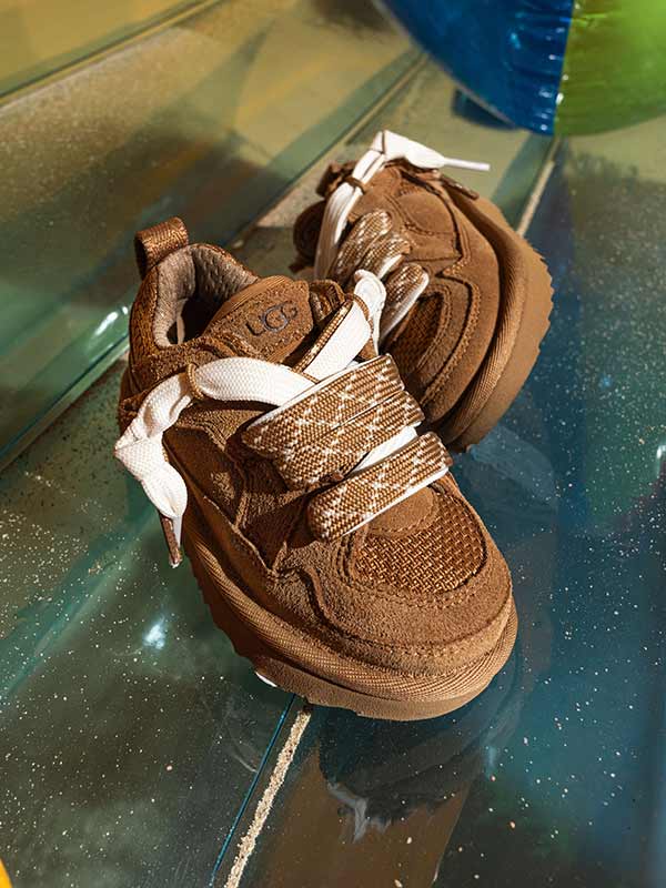 アグ UGG ローファー フラットシューズ Kaley ケイリー シープスキン Women's Kaley Wisp Loafer | UGG® Official