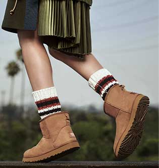 ugg sacai